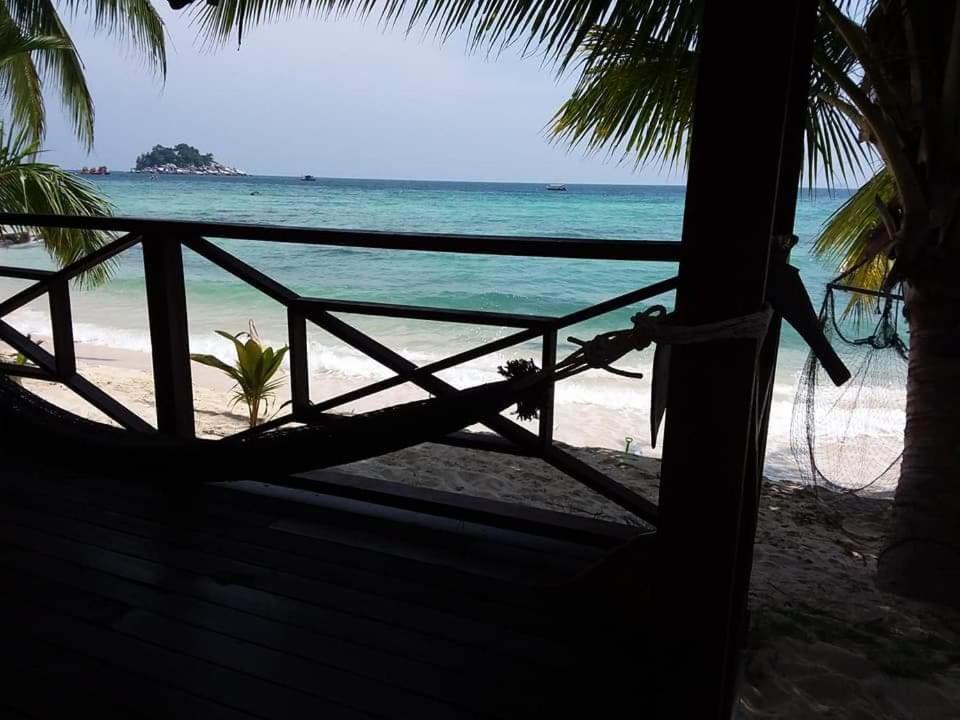 Kampong Ayer Batang Ella'S Place Salang Tioman חדר תמונה