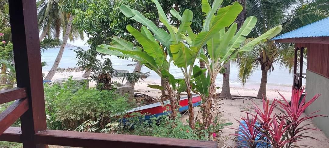 Kampong Ayer Batang Ella'S Place Salang Tioman חדר תמונה