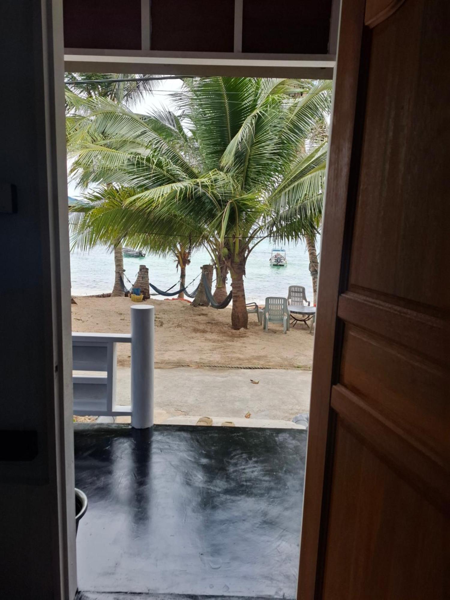 Kampong Ayer Batang Ella'S Place Salang Tioman מראה חיצוני תמונה